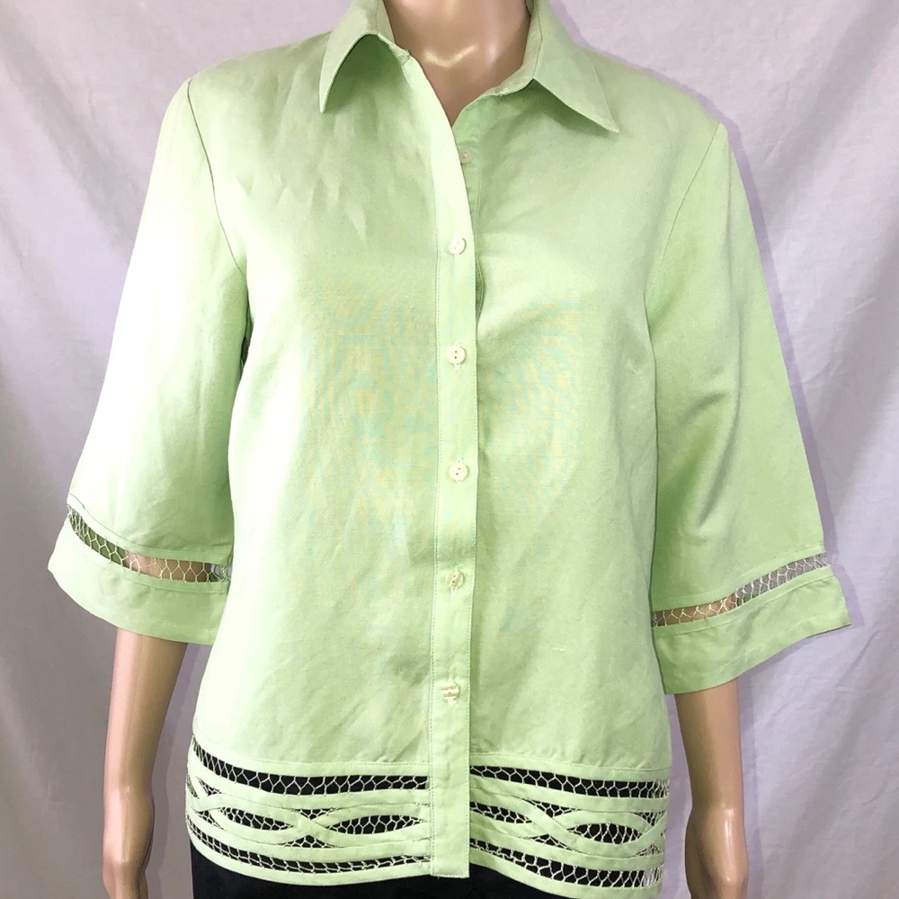 Dina K Shirt Size Sm Green Button Down Embellished
